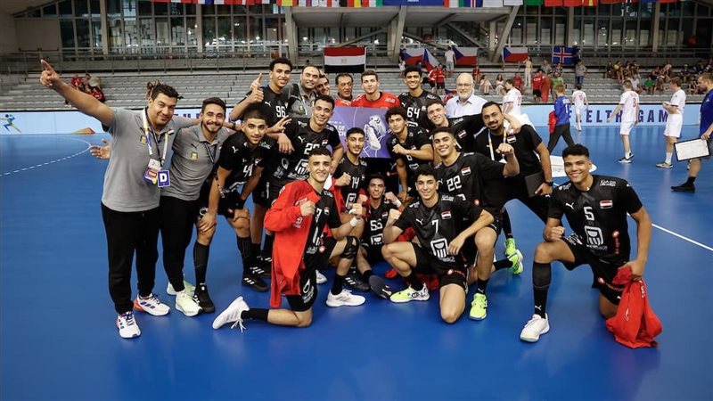 منتخب الناشئين لكرة