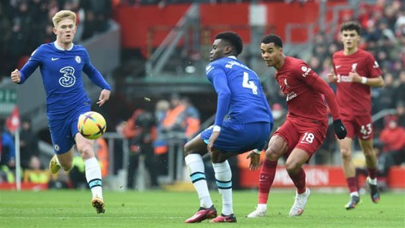 ليفربول وتشيلسي،