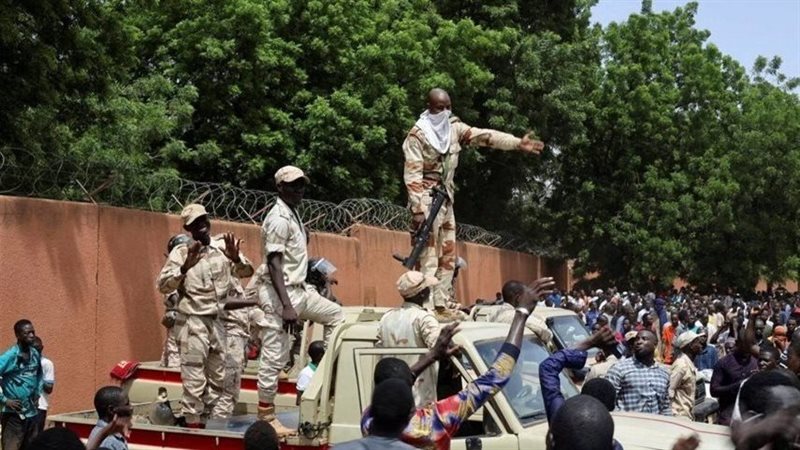 الجيش في النيجر،فيتو