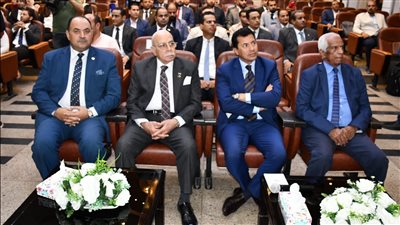 أشرف صبحي يشهد مؤتمر إعلان تفاصيل المرحلة الثانية من مشروع المعد النفسي 