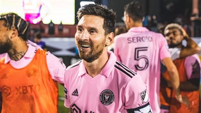 ثنائية ميسي أمام دالاس تقوده لرقم تاريخي بالدوري الأمريكي