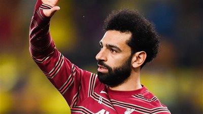 محمد صلاح يخطط للبقاء في ليفربول رغم العرض السعودي الضخم 