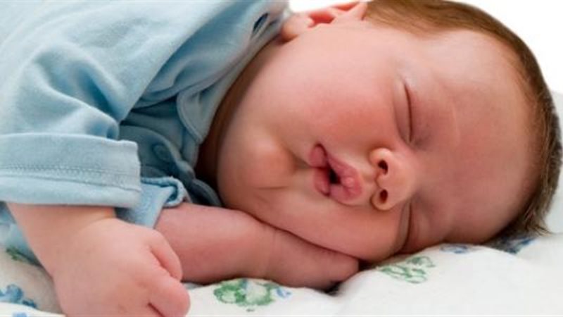 عدد ساعات نوم الطفل،
