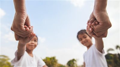 كل ما تريد معرفته عن ضوابط وسن الحضانة في مشروع قانون الأسرة الجديد