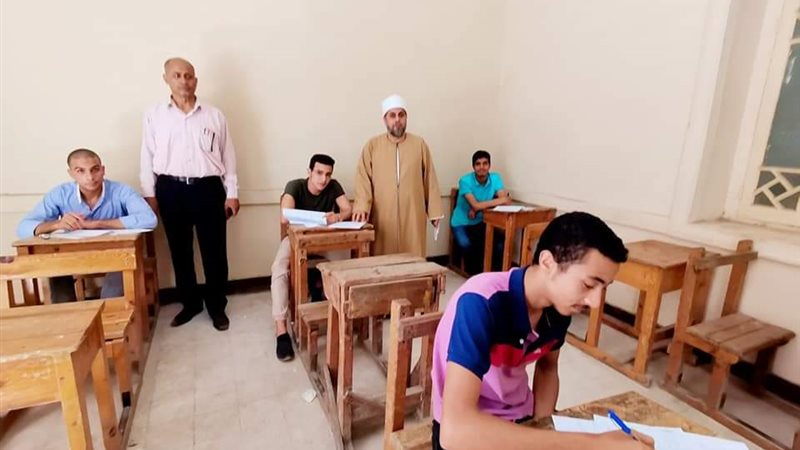 امتحانات الدور الثاني