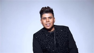 عمر كمال يحيي حفلا غنائيا في الساحل الشمالي الجمعة المقبل 