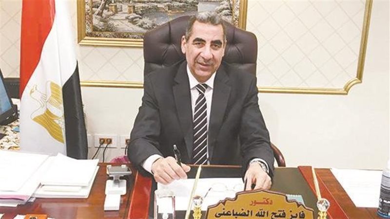 الدكتور فايز الضباعني،
