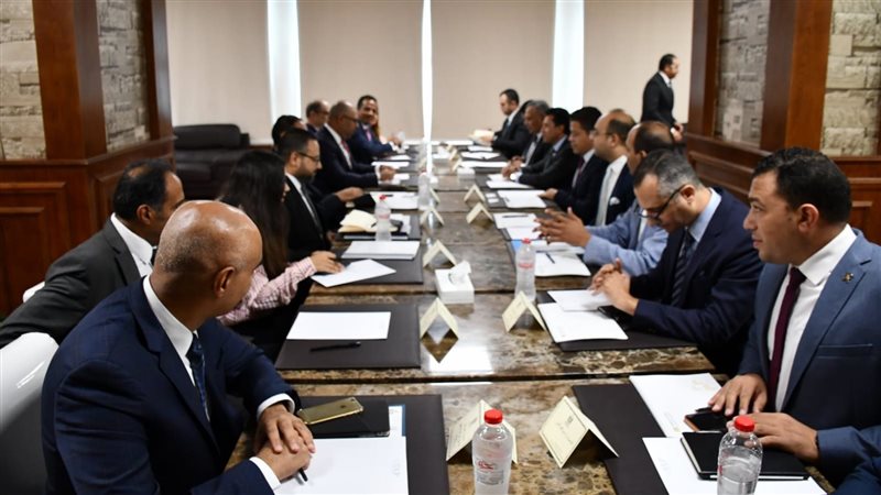 لقاء وزير الشباب