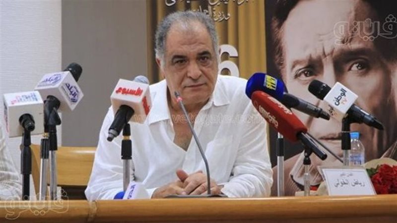 الفنان رياض الخولي،
