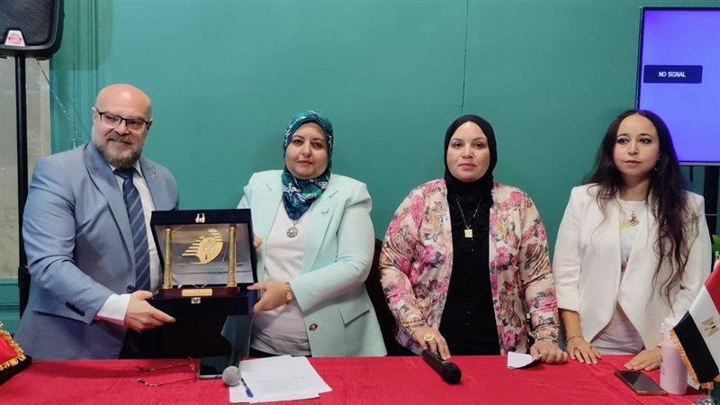 جانب من الندوة، فيتو