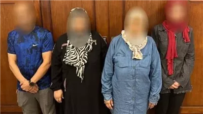  كيدهن عظيم.. قصة جريمة في مدينة نصر يندى لها الجبينُ.. زوجة تعذب زوجها وتصوره بوضع مخل لمعاقبته على منشور بالفيسبوك.. وقانوني يوضح عقوبتها المنتظرة