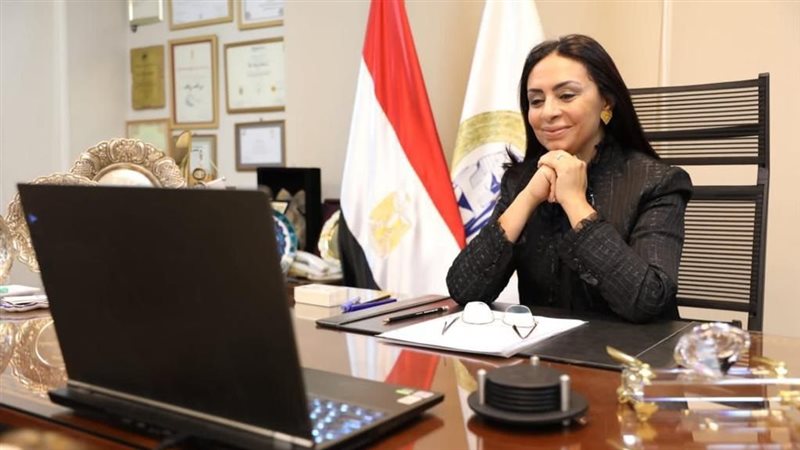 الدكتورة مايا مرسي،