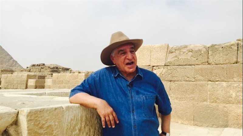 زاهي حواس، فيتو