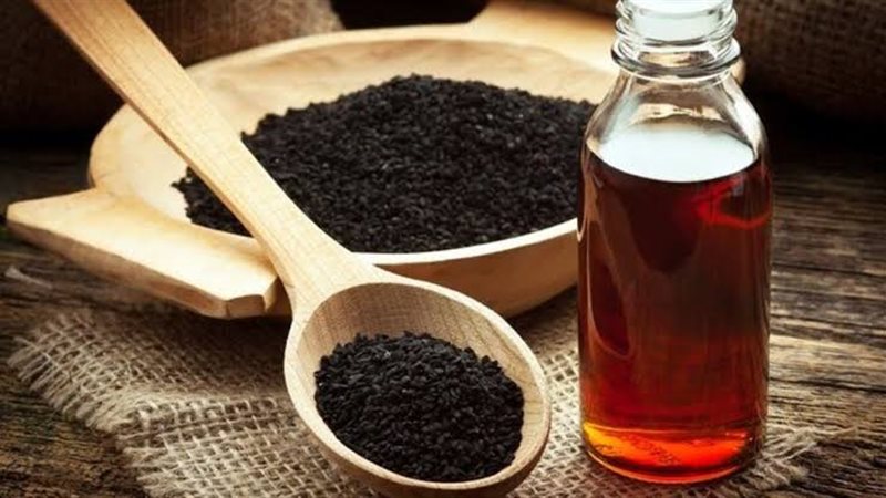 فوائد زيت حبة البركة،