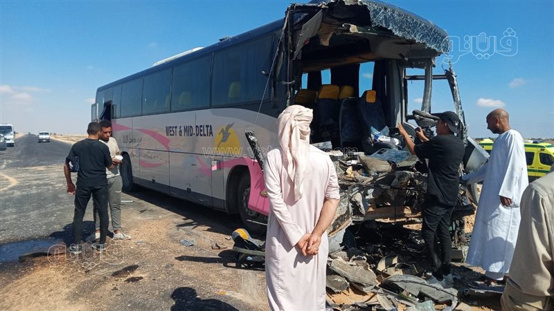 إصابة 9 أشخاص بحادث