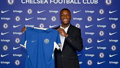 تشيلسي يعلن رسميا ضم كايسيدو لاعب برايتون بعد صراع مع ليفربول