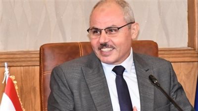 ننشر أسماء العشرة الأوائل ببكالوريوس سياحة القناة