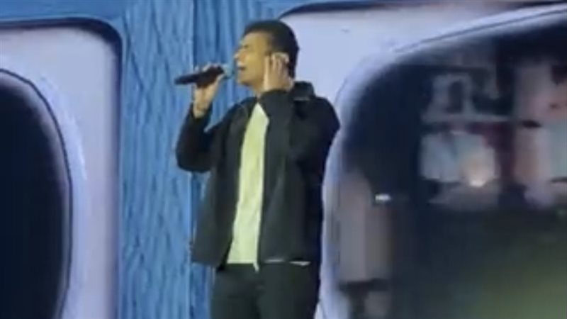 محمد محيي من الحفل،
