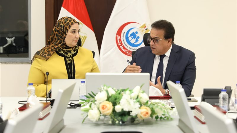 وزيرا الصحة والتضامن،فيتو