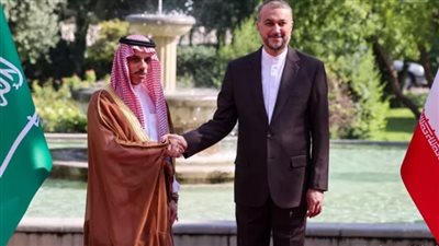 باحث يكشف كواليس زيارة وزير خارجية إيران للسعودية ومستقبل العلاقات بين البلدين