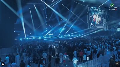 إقبال جماهيري كبير على حفل ميريام فارس في السعودية (فيديو وصور)