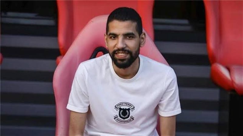 مؤمن زكريا، فيتو