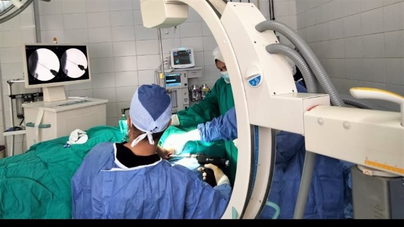 إجراء عمليات جراحية