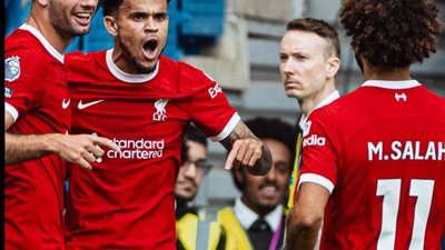 دياز يحرز هدف التعادل لفريق ليفربول في مرمى بورنموث