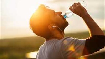 الصحة تحذر من ضربات الشمس وتكشف 10 نصائح للوقاية من الإجهاد الحراري