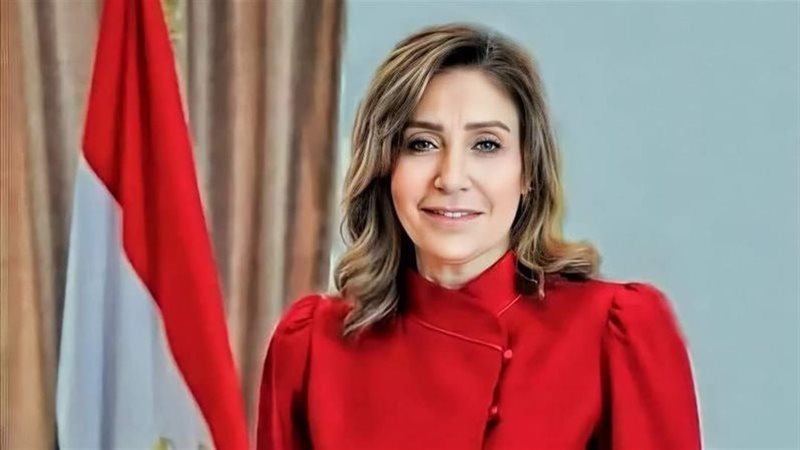 وزيرة الثقافة، فيتو