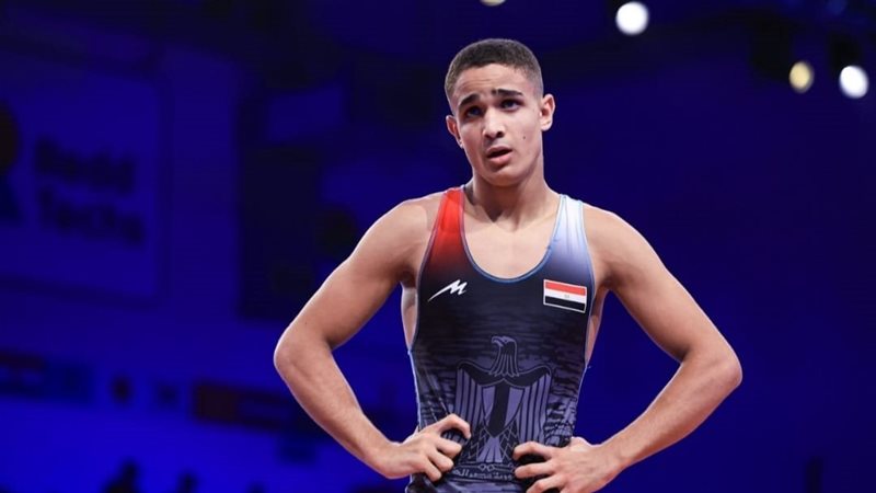 مصطفى حسين لاعب منتخب