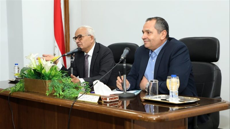 اجتماع الدكتور رضا