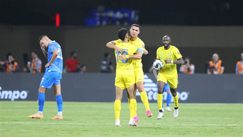 النصر يتقدم على الفتح