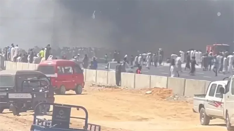 إصابة سائق في اصطدام