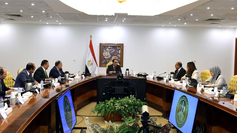 اجتماع برئاسة الدكتور