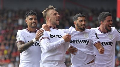 الدوري الأوروبي، أولمبياكوس يفوز 2-1 على وست هام ويقفز للمركز الثالث 