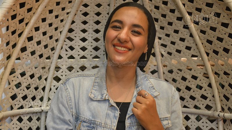 أية احمد حلمي، فيتو