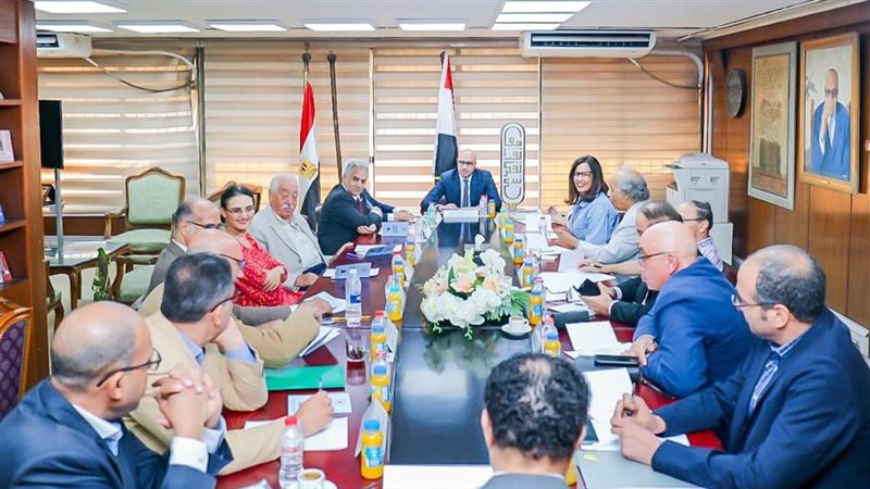 اجتماع اللجنة الاستشارية