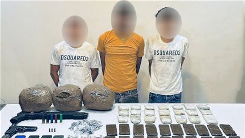 عصابة دمياط، فيتو