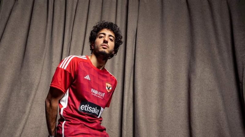 محمد هاني يحتفل بقميص