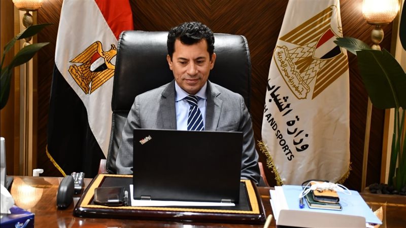 أشرف صبحي وزير الشباب