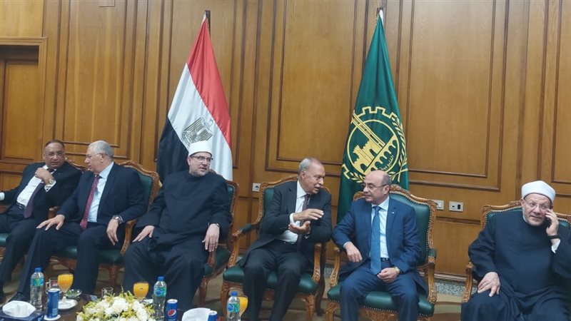 مفتى الجمهورية مع