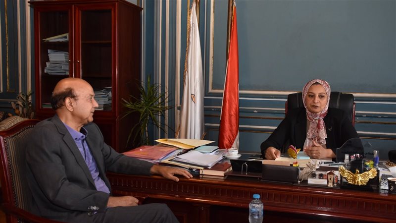 جامعتا عين شمس وطرابلس