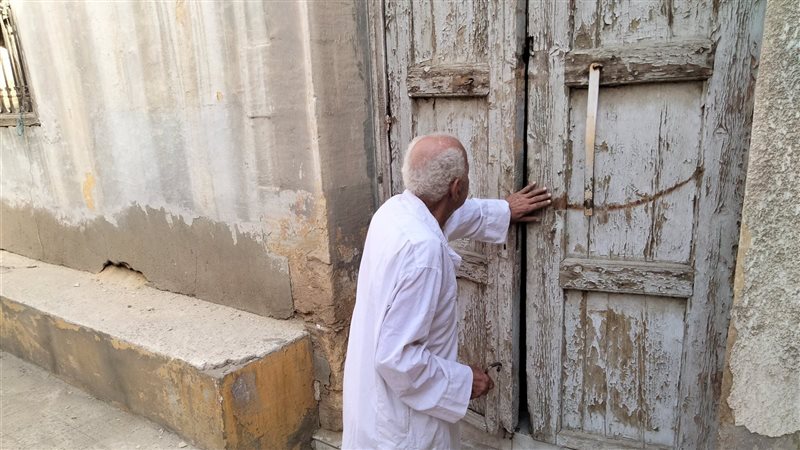 سكان المقابر،فيتو