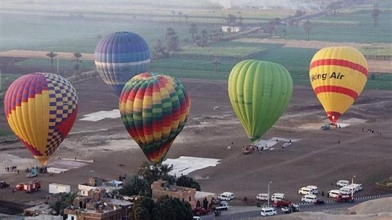 رحلات البالون الطائر