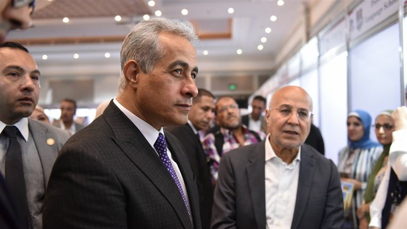 حسن شحاتة وزير العمل،فيتو