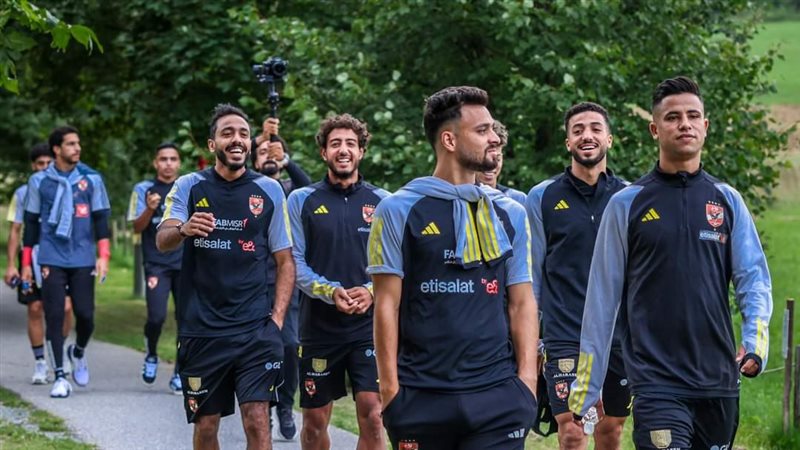 لاعبو الأهلي، فيتو