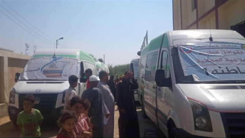الكشف على 1682 مواطنا،