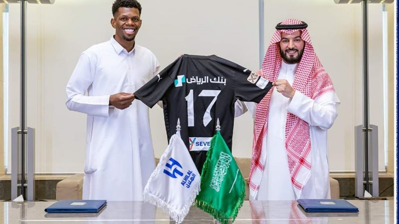 محمد الربيعي، فيتو