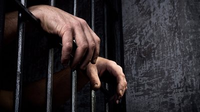 حبس صاحب شركة غسل 20 مليون جنيه حصيلة الهجرة غير الشرعية بكفر الشيخ